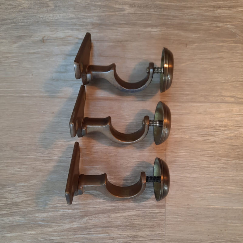 Small Centre Brackets - Image 2