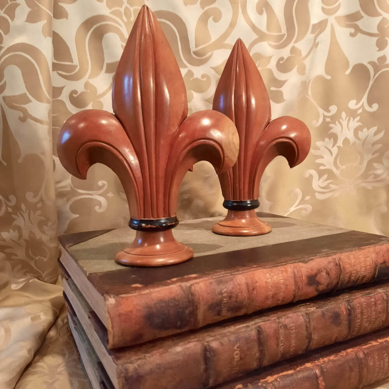 Fleur de Lys - Image 2