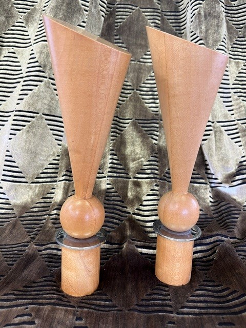 Bravo finials