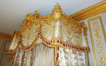 Louis-XVI-bed-9