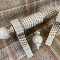 Fluted pole and brackets with Uncarved Jewel finials and rings