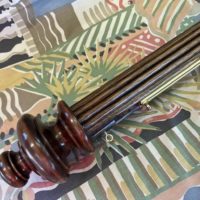 Reeded Dark Oak tracked set with Prima finials