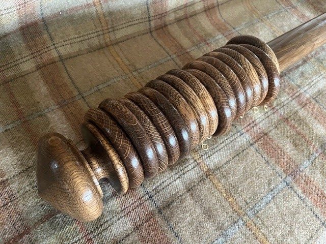Medium Oak pole with Mushroom finials and rings - Image 3