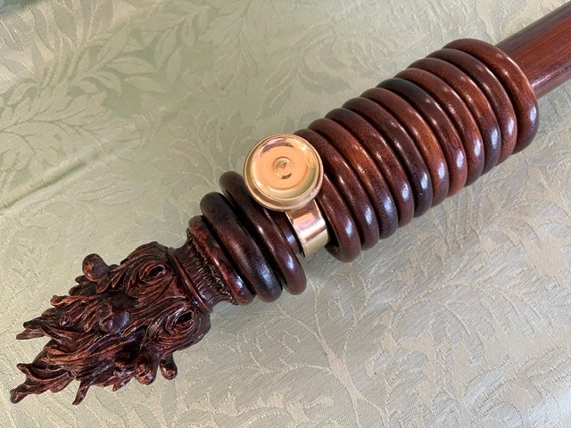 Mahogany pole, Versailles finials and rings - Image 4