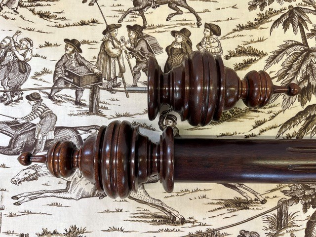 Fluted pole with Inverted Rib & Ogee finials