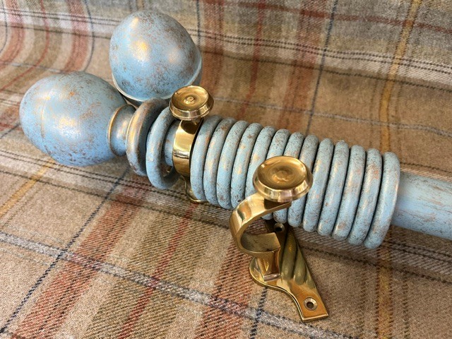 Paint and Gilt pole, Uncarved Empress finials and rings