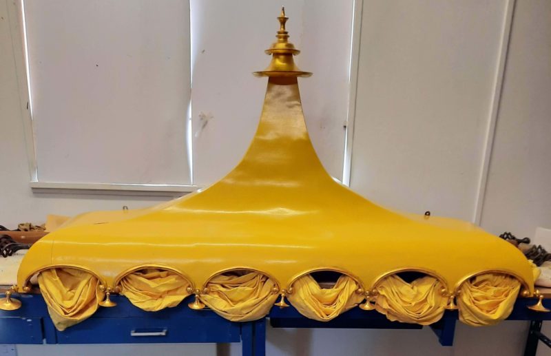 Pagoda Pelmet