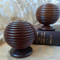 Ribbed Ball Finials