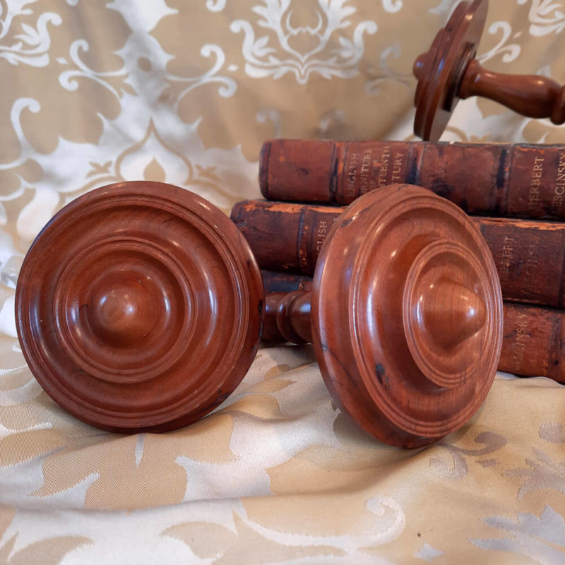 Roundel tiebacks - Image 2