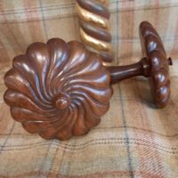 Swirling Tiebacks - Image 2
