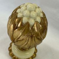 Pearl and Leaves finial - Image 4