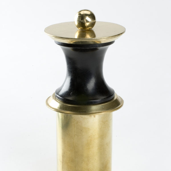 Diabolo Finial